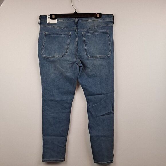 Old Navy Rockstar Jeans NWT - Picture 9 of 11